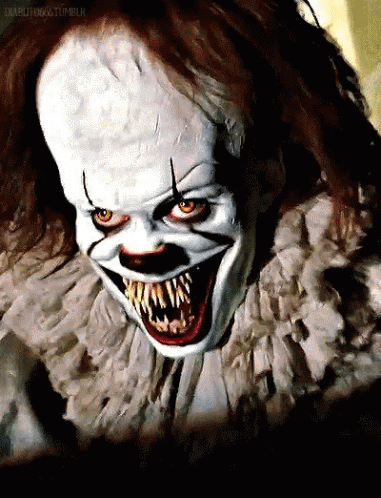 Pennywise scary smile